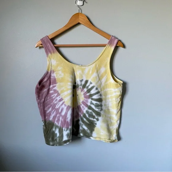 Old Navy Tye Dye Tank Top - Picture 1 of 5